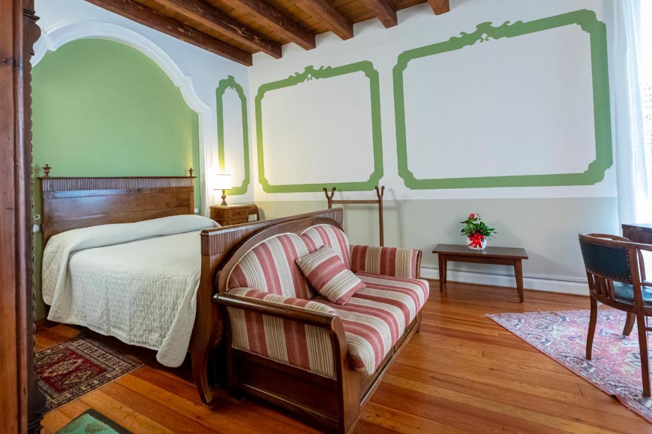 Palazzo Scolari Bed and Breakfast Polcenigo Eksteriør billede